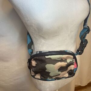 LULULEMON Camo Multicolor Fanny Pack Everywhere Belt Bag Heritage Adjustable